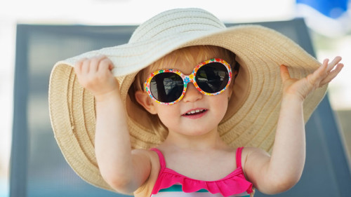 Kid Sunglasses to protect eyes from sun damage